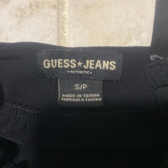 Crop top - Picture 2 of 4